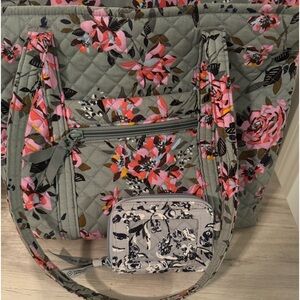 Vera Bradley tote and card holder
